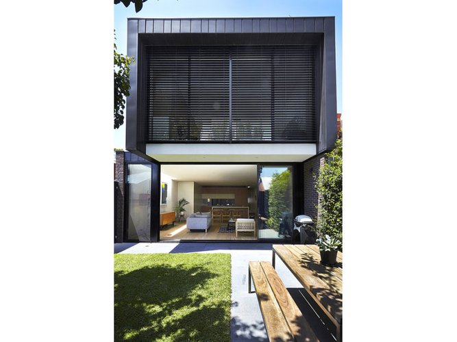 18 Fraser Street Middle Park 3206