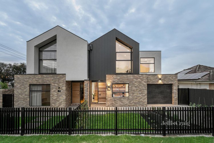 18 Garnet Street Essendon West 3040