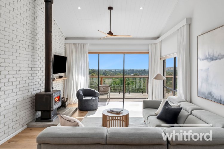 18 Heathfield Court, Newtown