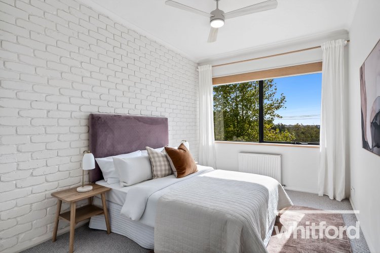 18 Heathfield Court, Newtown