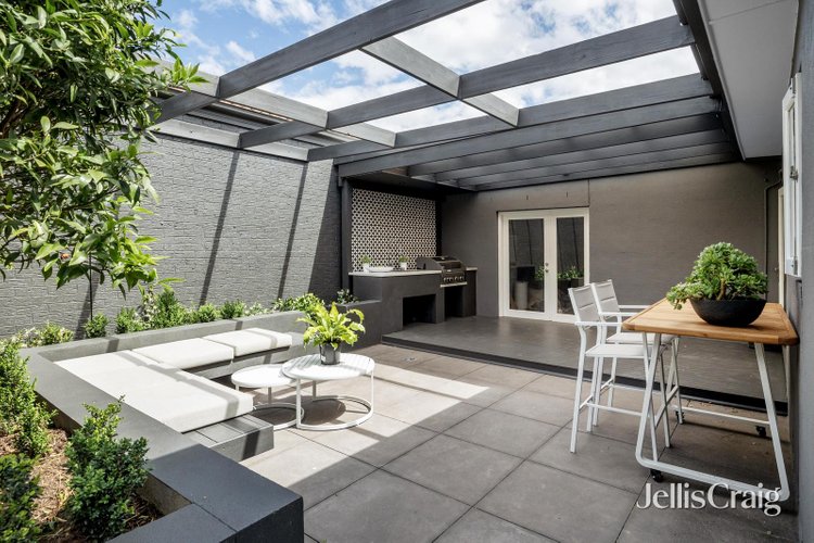 1 8 Hill Street Bentleigh East 3165