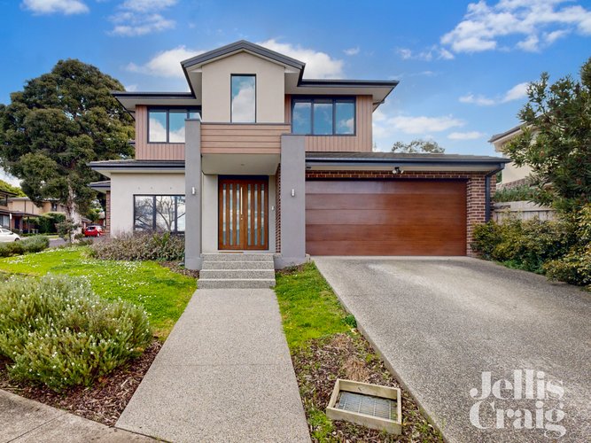 18 Hillside Crescent Blackburn 3130
