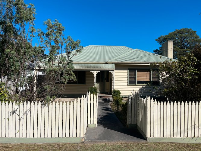 1/8 Ireland Street Ringwood 3134