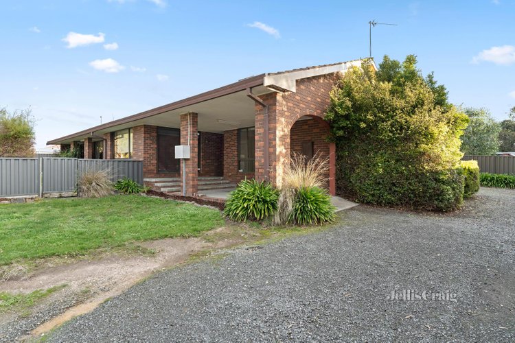 18 Jemacra Place Mount Clear 3350