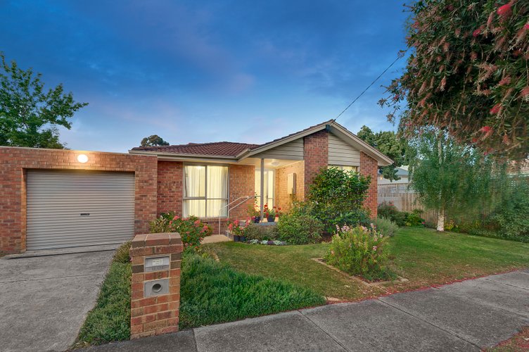 18 Kinkora Road Blackburn 3130