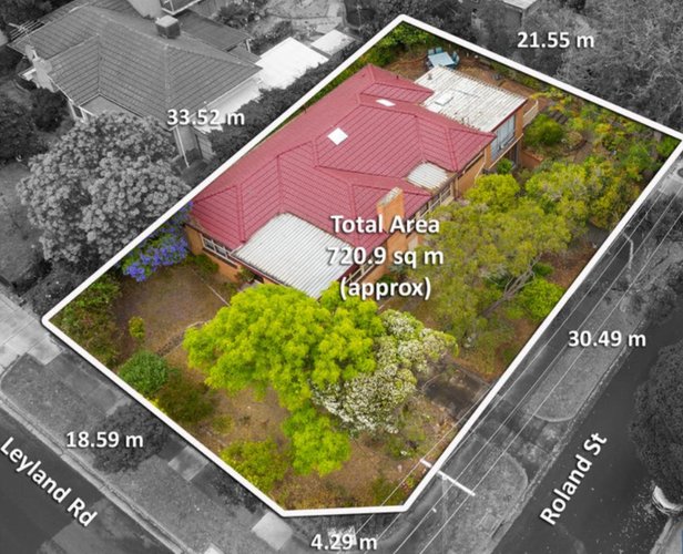 18 Leyland Road  Mount Waverley 3149