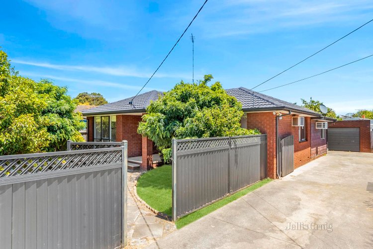 18 Lindsay Street Newcomb 3219