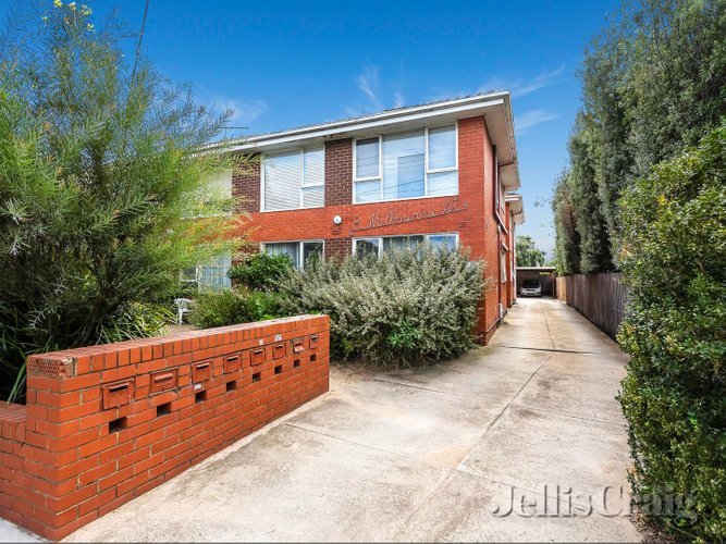 1/8 Melbourne Street Murrumbeena 3163