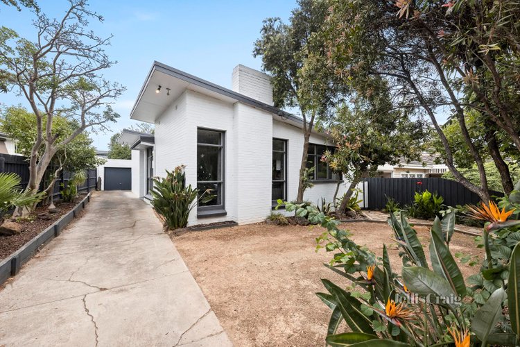 18 Morden Court Nunawading 3131