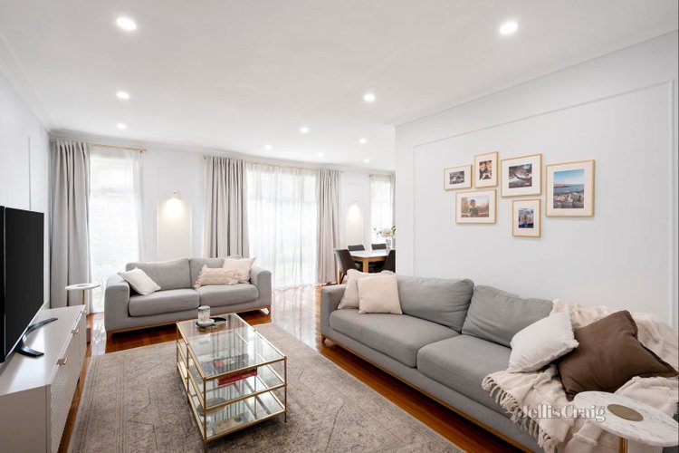 1 8 Nola Street Doncaster 3108