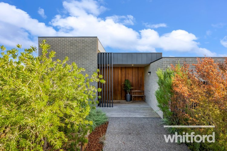 18 Oxbow Court, Highton