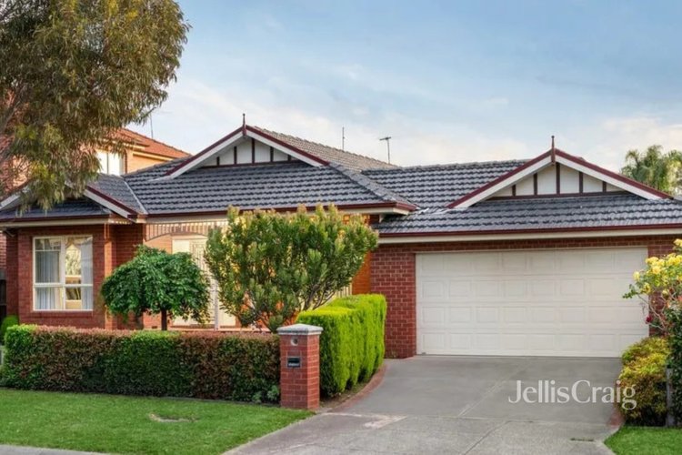 18 Redmond Court Bundoora 3083