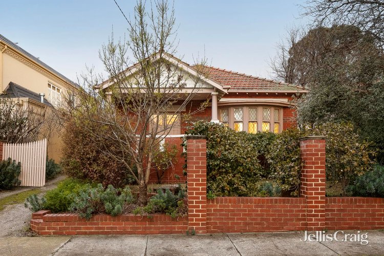 18 Rotherwood Road Ivanhoe East 3079