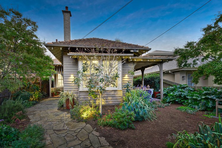 18 Russell Street Camberwell 3124