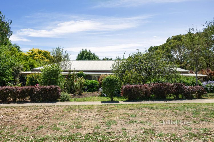 18 Simpson Street Buninyong 3357