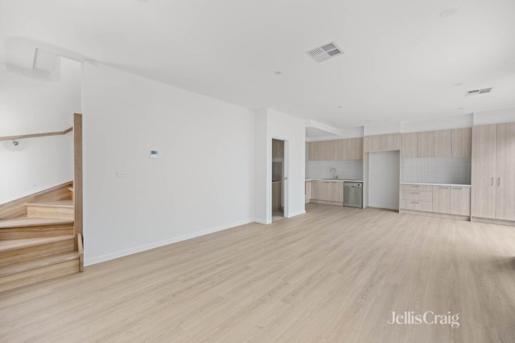 1/8 Strong Street Spotswood 3015
