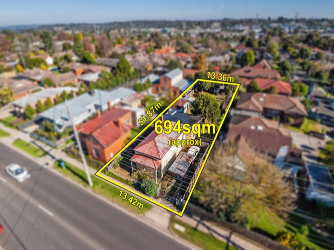 18 Wantirna Road Ringwood 3134