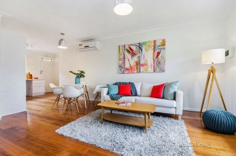 1/8 Wattle Avenue Glen Huntly 3163