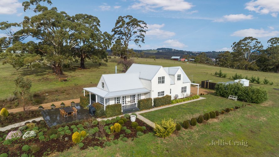 180 Mannings Road Elevated Plains 3461