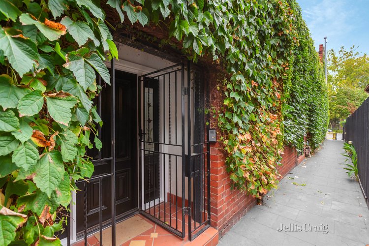1/81-85 Denmark Street Kew 3101