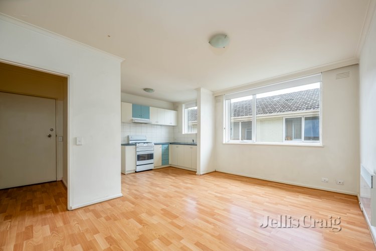 18/130 Alexandra Street St Kilda East 3183