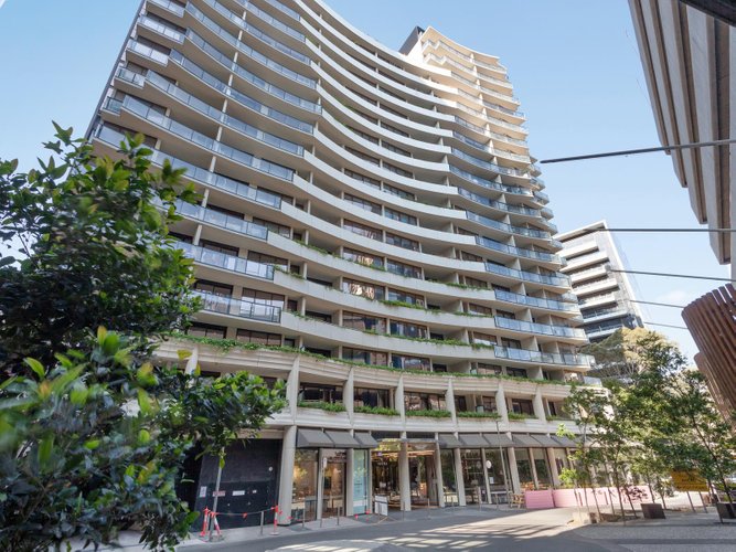 1813 8 Daly Street South Yarra 3141