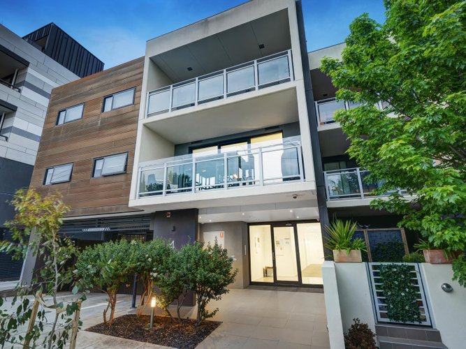 18 2-4 William Street Murrumbeena 3163