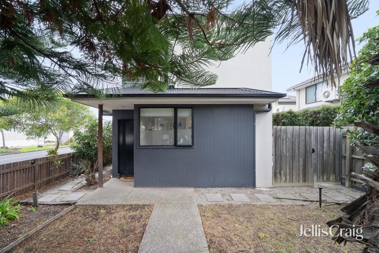 183 Blackshaws Road Newport 3015