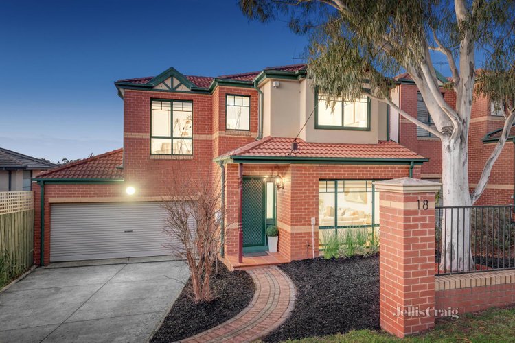 18 33-37 Leslie Street Donvale 3111