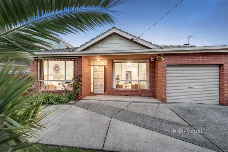 1 84 Truganini Road Carnegie 3163
