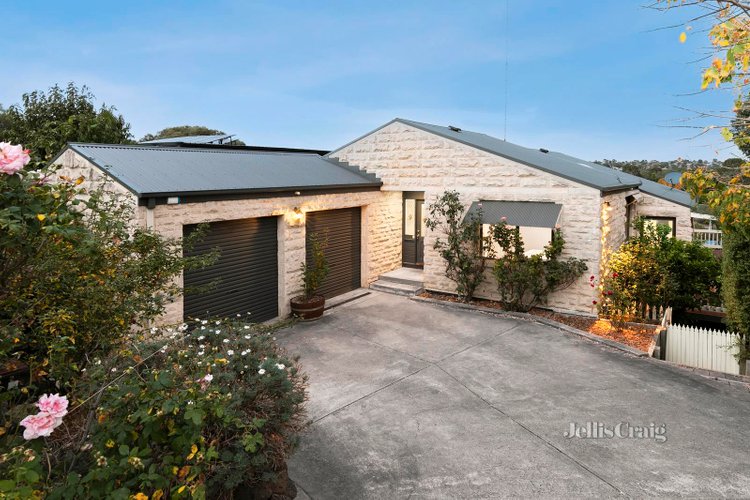 187 West Fyans Street Newtown 3220