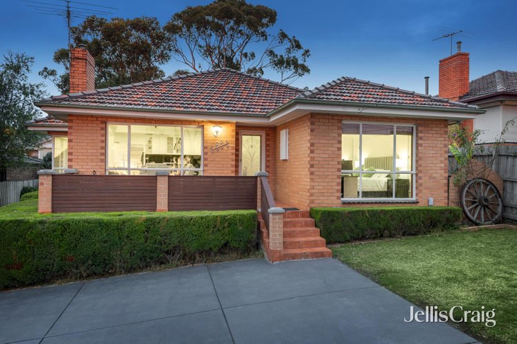 1 88 Huntingdale Road Mount Waverley 3149