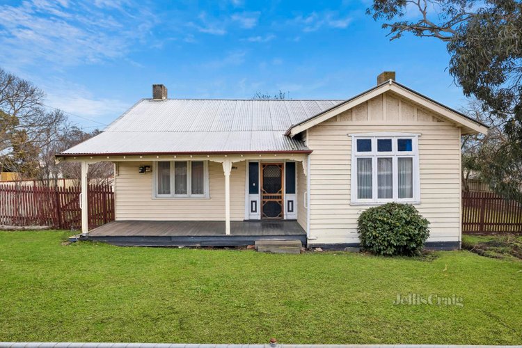 189 Mollison Street Kyneton 3444