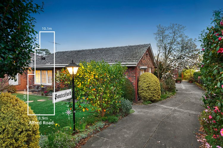 18A -18 Alfred Road Glen Iris 3146