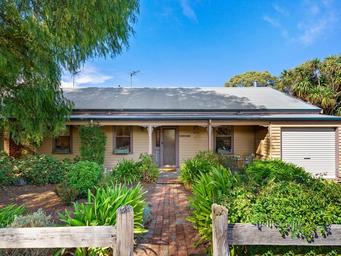18a Glazebrook Street Ballarat East 3350