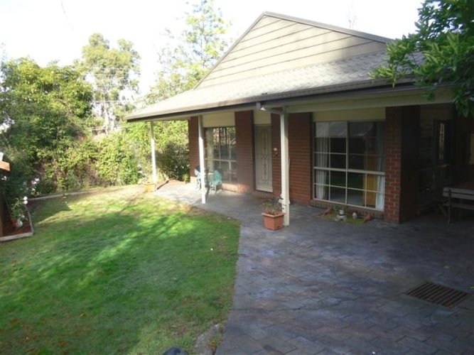 19-21 Yarraduct Place North Croydon 3136