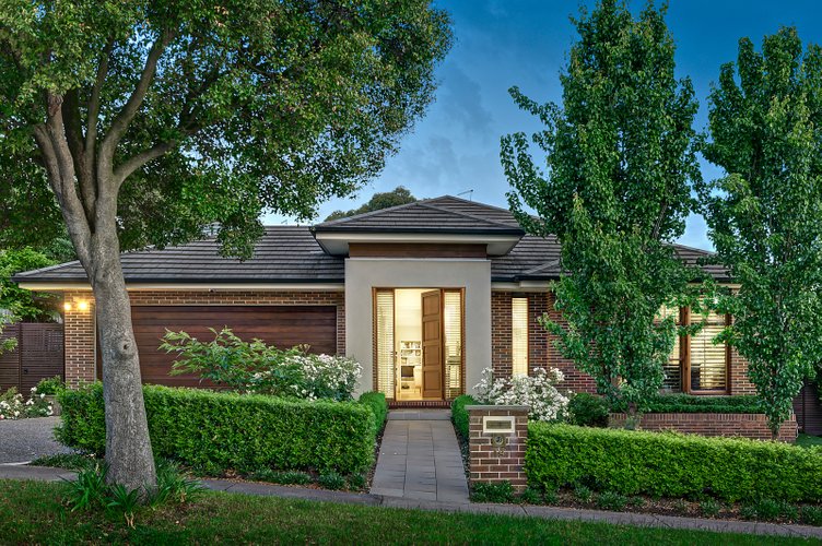 19 Ambon Street Ashburton 3147
