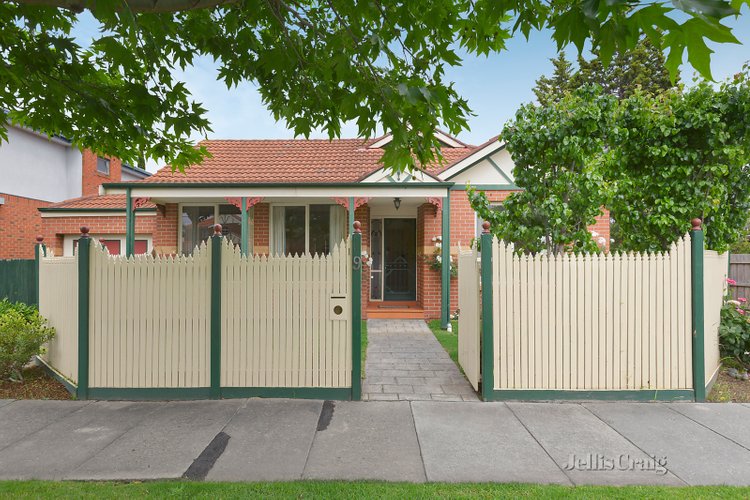 1/9 Ardyne Street Murrumbeena 3163