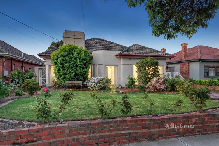 19 Beauville Avenue Murrumbeena 3163
