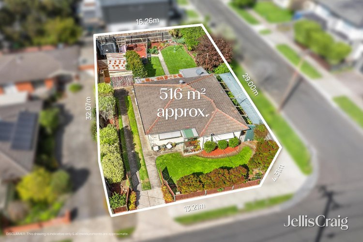 19 Collins Street Geelong West 3218
