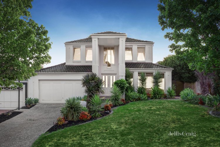 19 Dena Court Templestowe 3106
