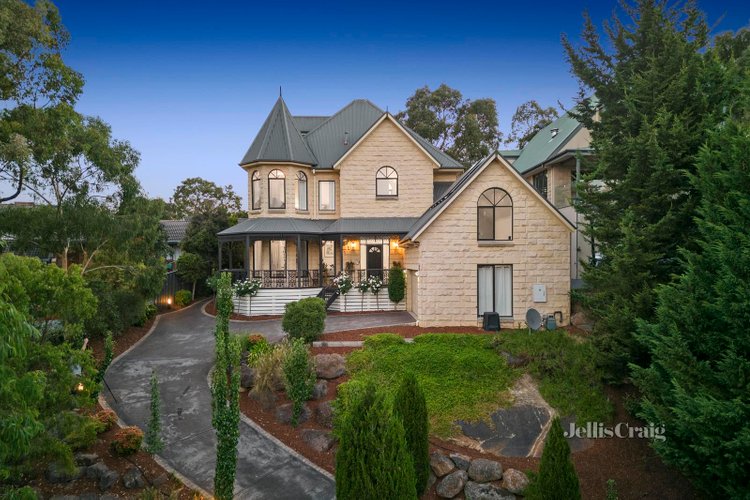 19 Eden Valley Road Warranwood 3134