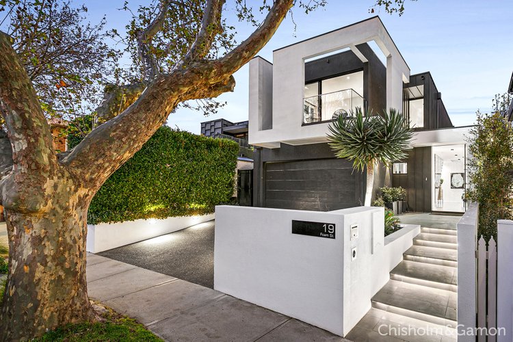 19 Foam Street Elwood 3184