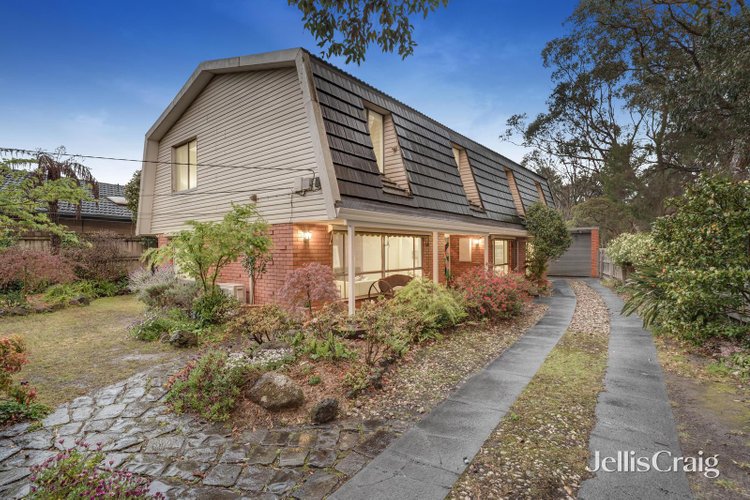 19 Gareth Drive Burwood East 3151