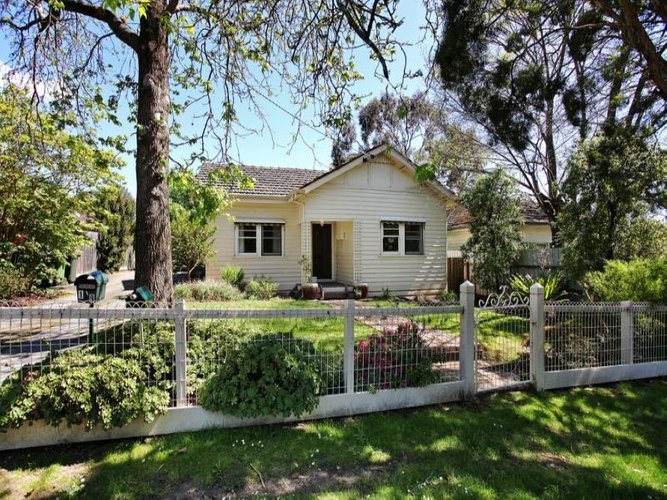 1 9 Georges Road Ringwood 3134