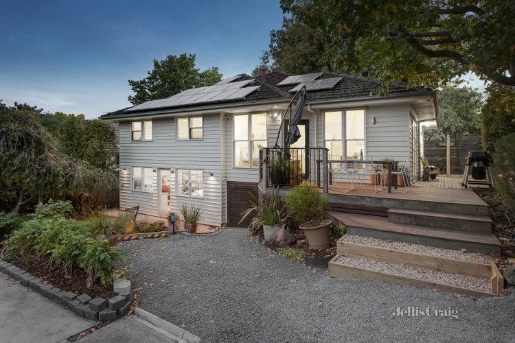 19 Glendale Street Surrey Hills 3127