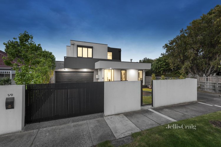 1 9 Heather Street Bentleigh East 3165