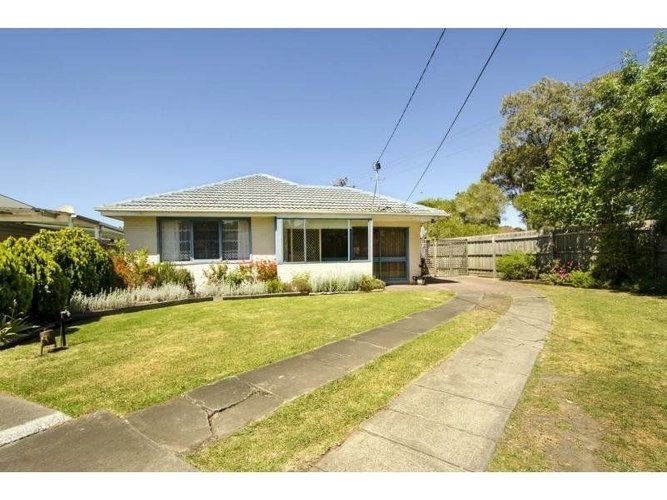 19 Keeshan Court Altona 3018
