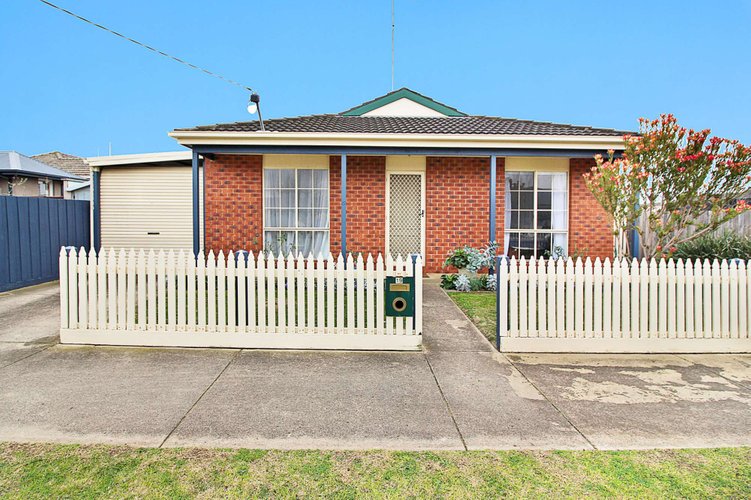 19 Kendra Street  North Geelong 3215