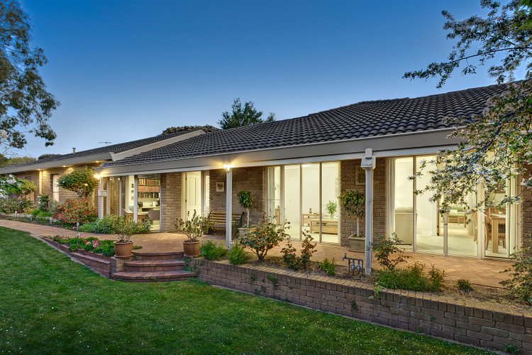 19 Kingston Street Mount Waverley 3149